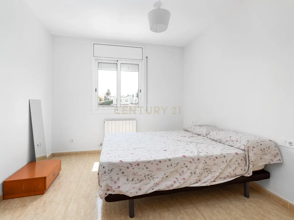 Una casa a quatre vents per viure-la. Una llar per enamorar-se. - Image 15