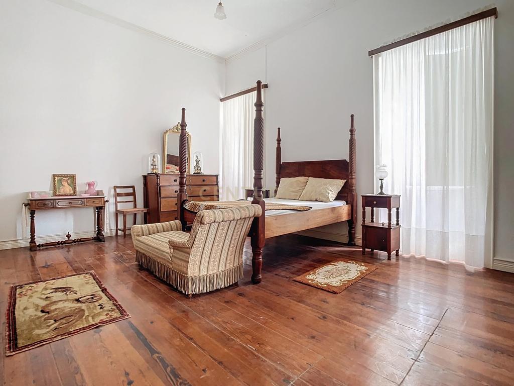 Casa Espetacular na Ilha Graciosa no Centro da Vila - Image 5