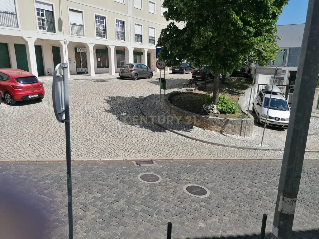 Apartamento T3 em Odivelas - Excelente Localização e Conforto - Image 31