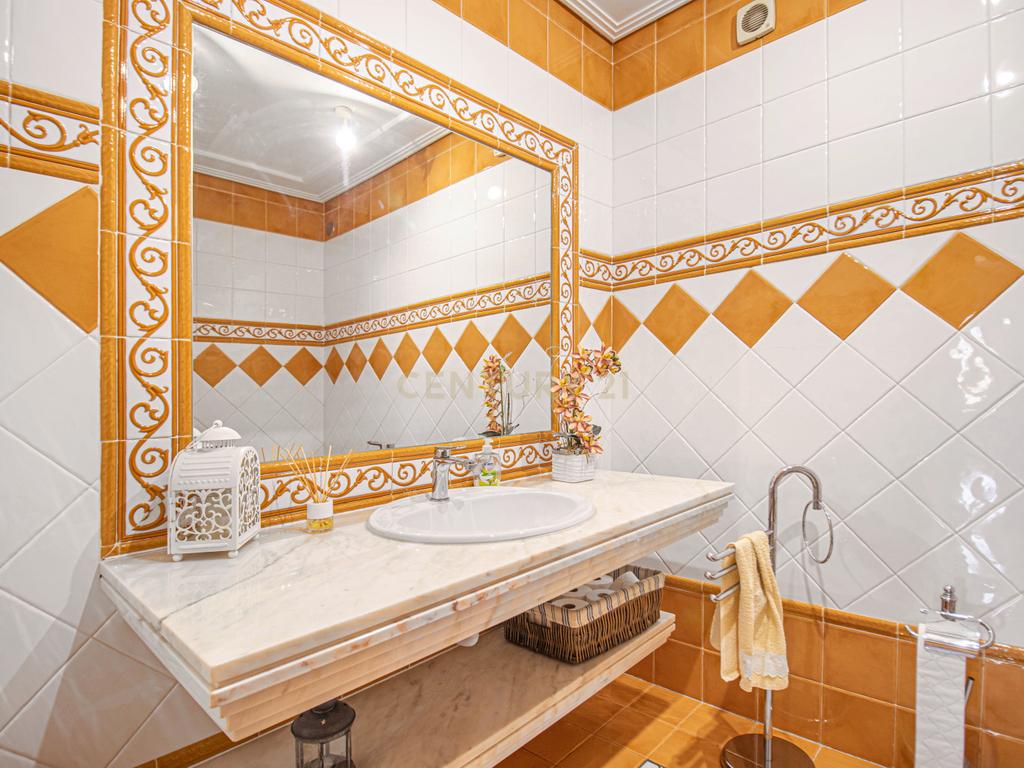 Apartamento T4 no Real Forte c/ 2 Box - Image 14