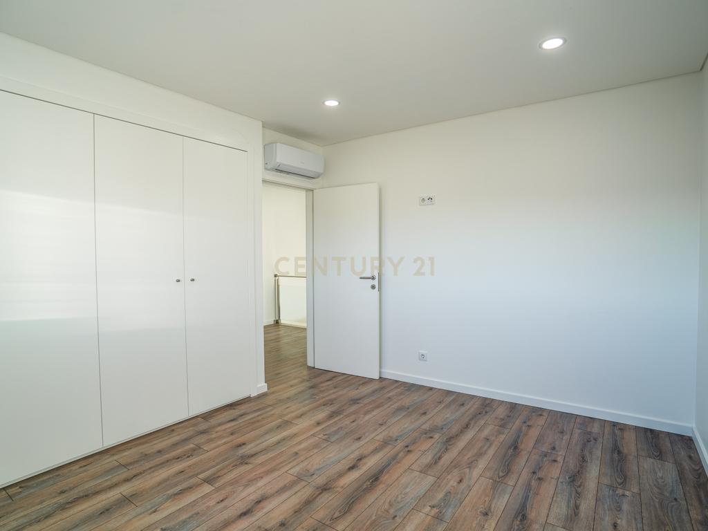 Moradia T4 para arrendamento | Campo | Caldas da Rainha - Image 12