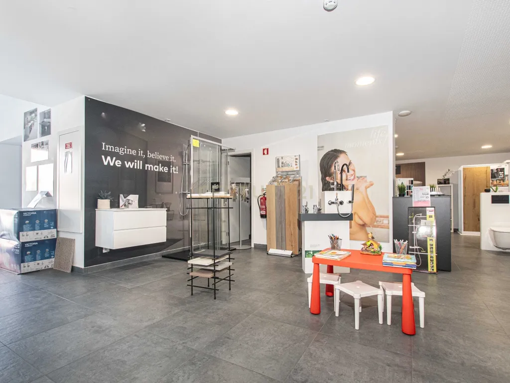 Loja em Campolide, Lisboa - 160m² - Image 9