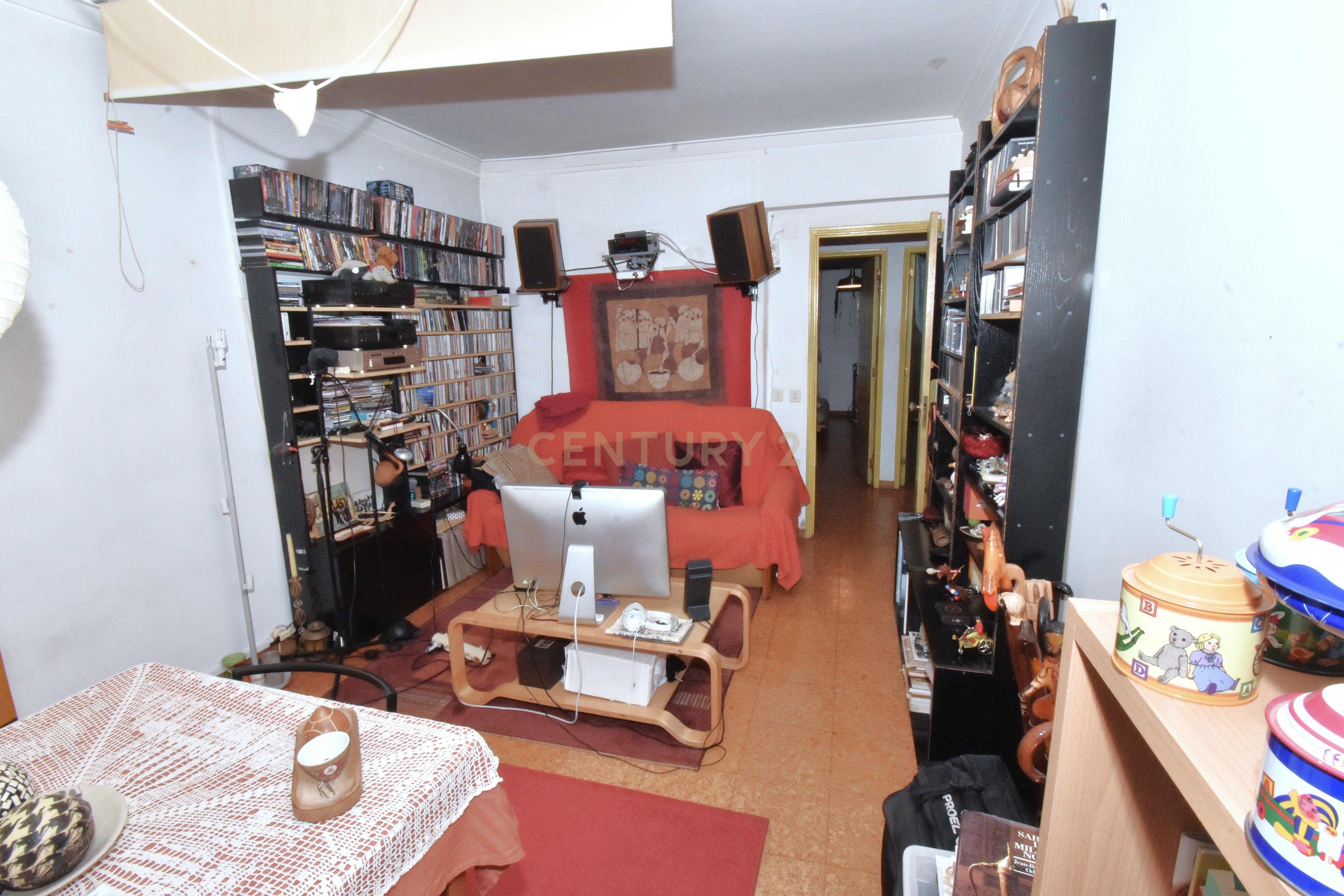 Fotografia 9 de Apartamento T3 na Sobreda, Almada