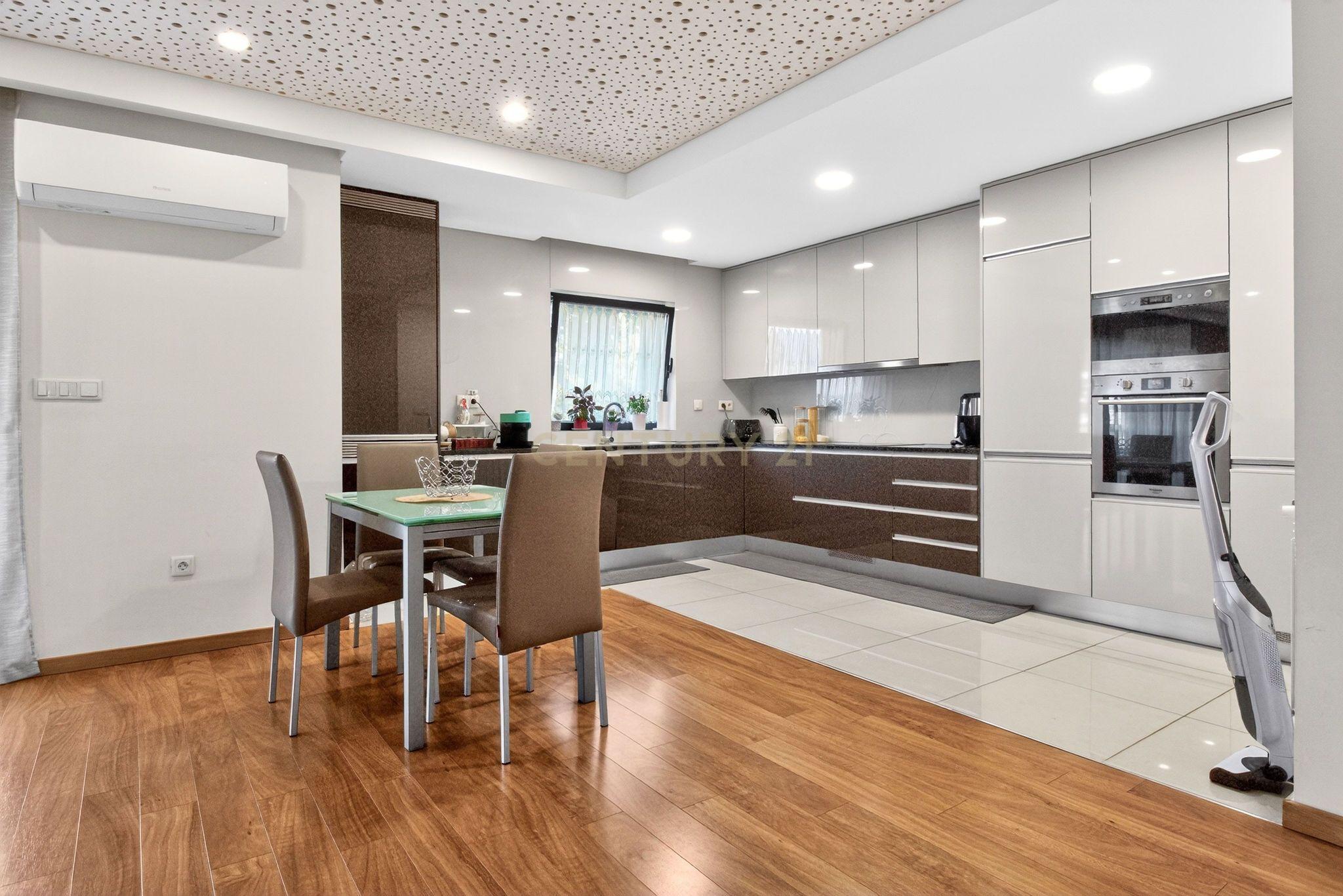 Fotografia 6 de Moderno Apartamento T3 em Bragança - Quase Novo e Espaçoso
