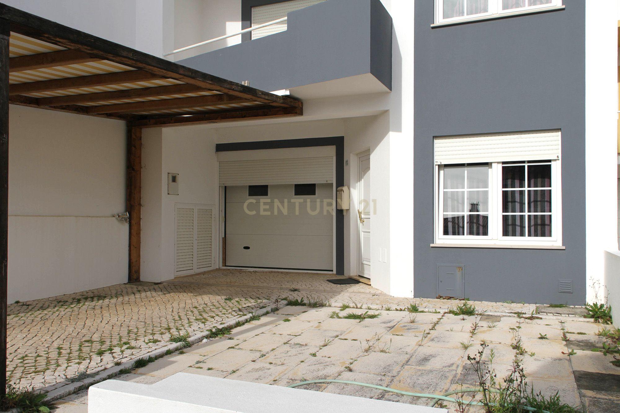 Moradia T3 para Venda na Praia da Areia Branca, Lourinhã - Image 33
