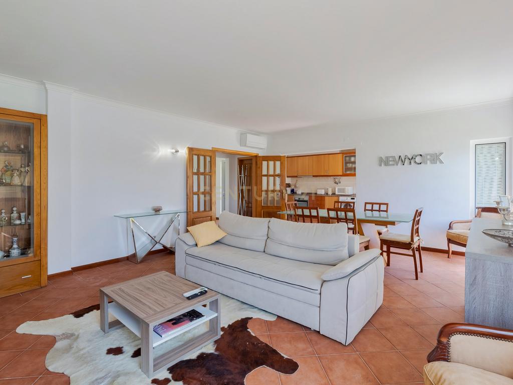 T2 Sesimbra (Castelo) - Image 13