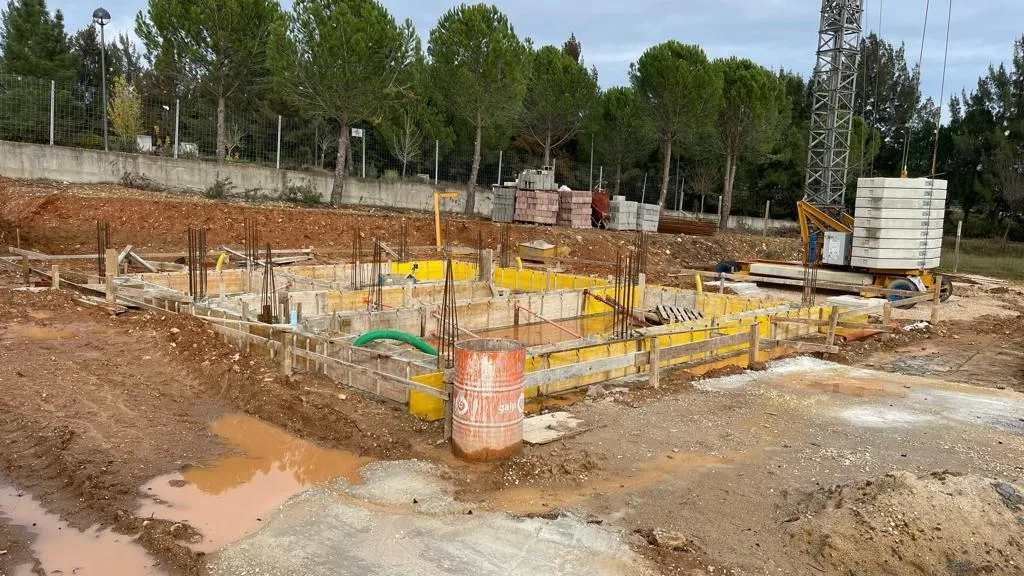 Moradia T4 isolada fase inicial de Construção - Image 10