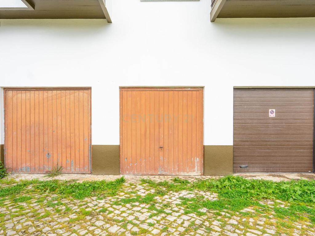 Apartamento T3 Duplex + Garagem em Coimbra - Image 35