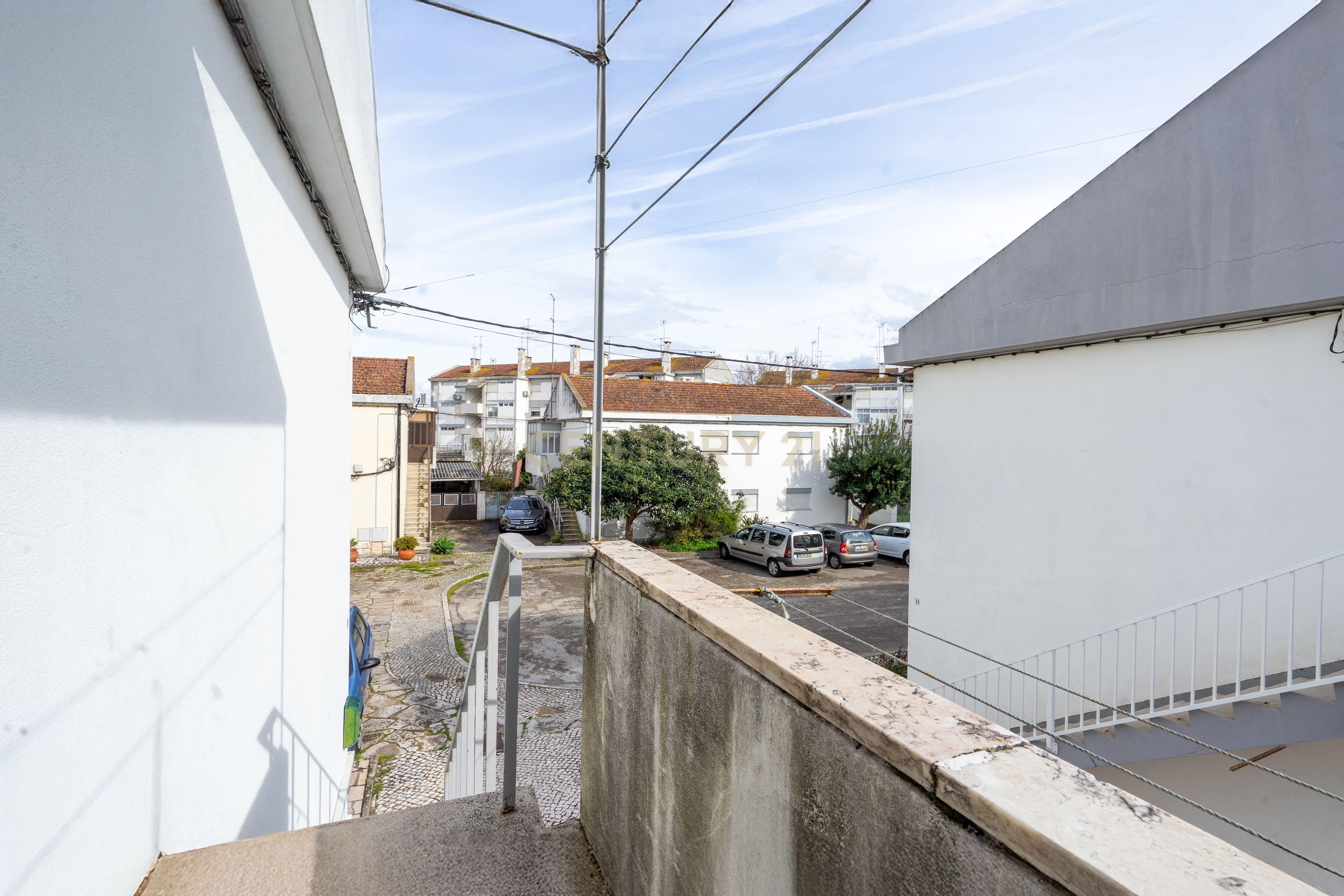 Apartamento T3 em Entroncamento - Ótima oportunidade - Image 27