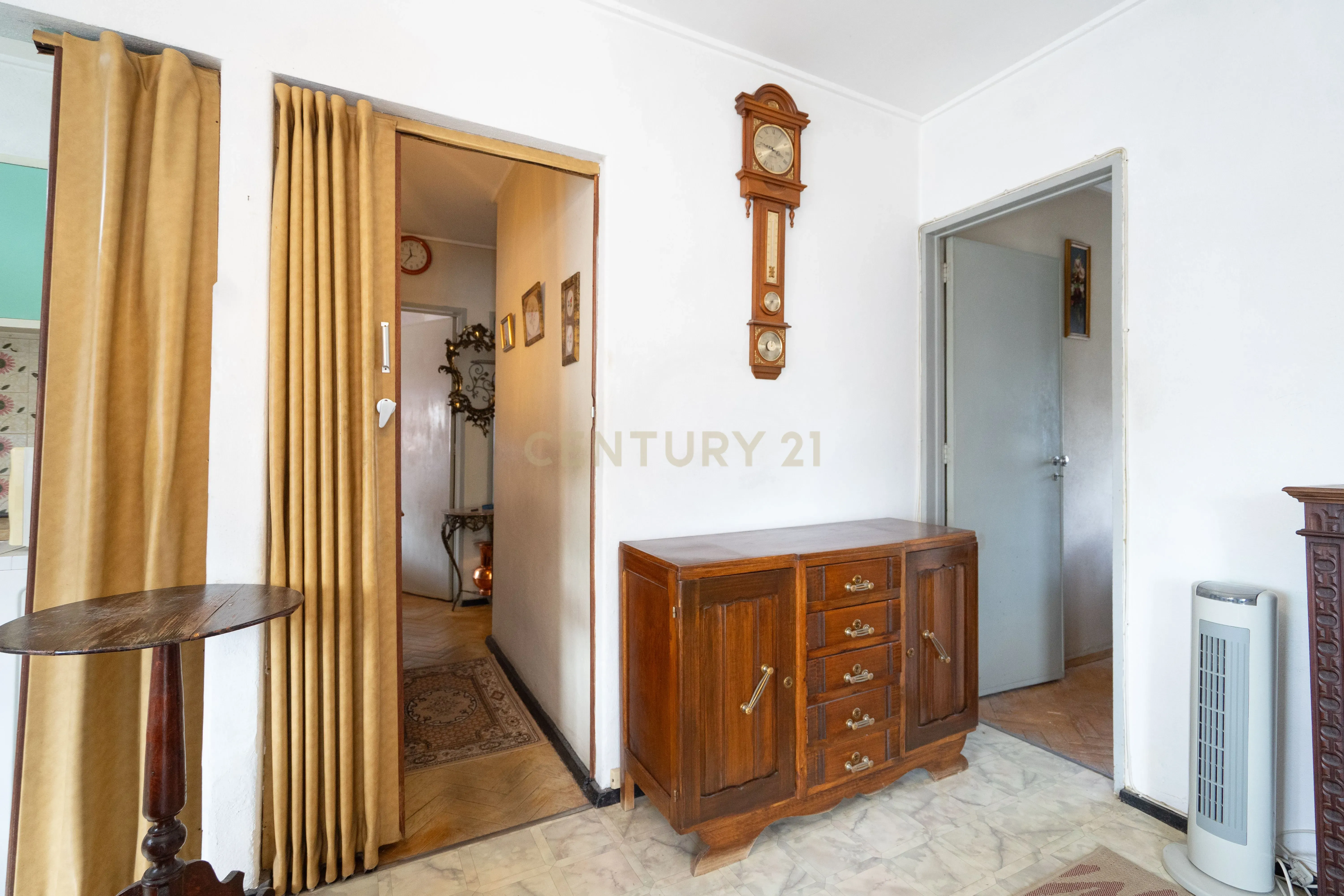 Apartamento T3 em Entroncamento - Ótima oportunidade - Image 12