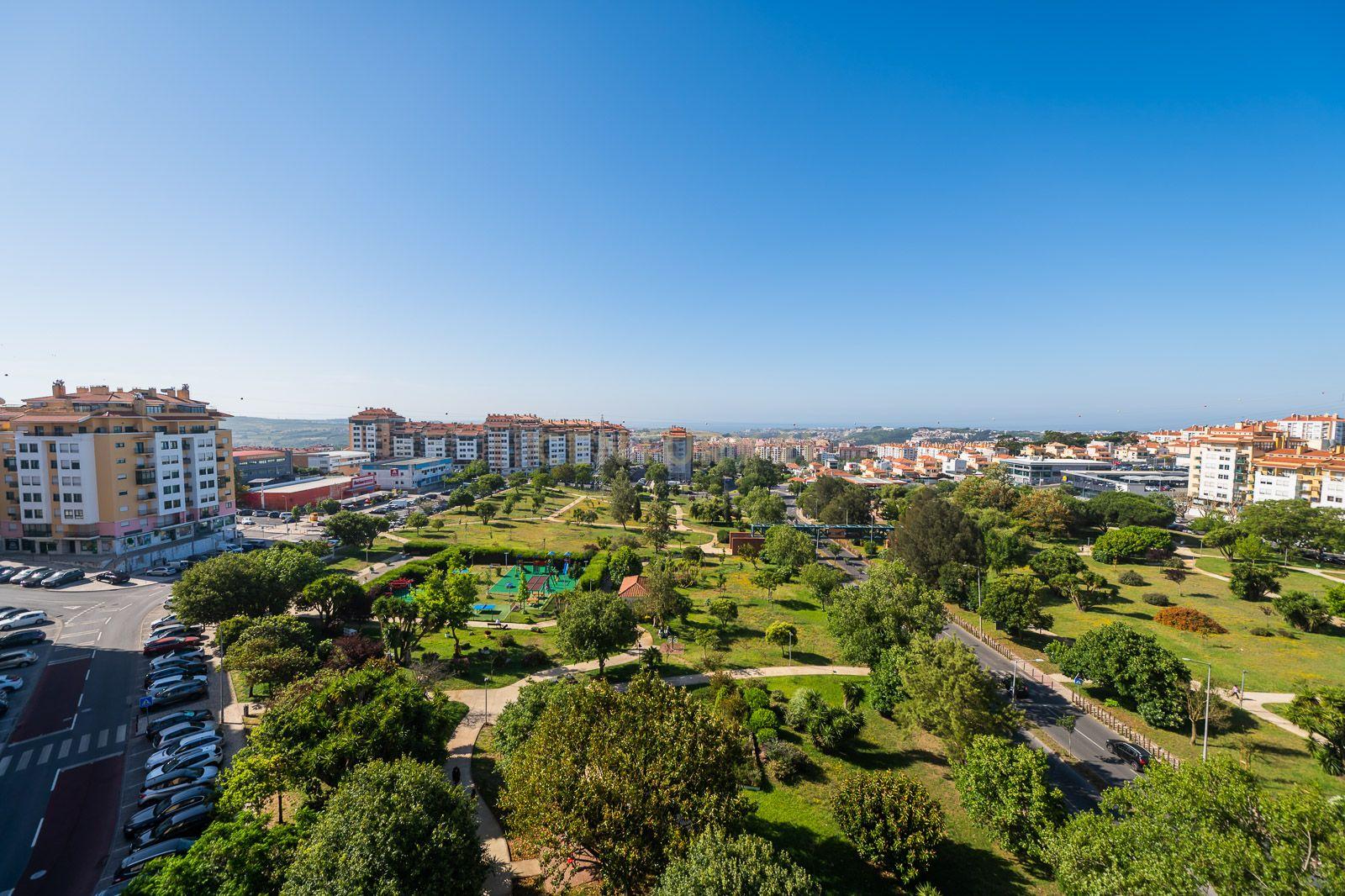 Exclusivo T2 com Vista Panorâmica de Excelência | Massamá Norte - View 6