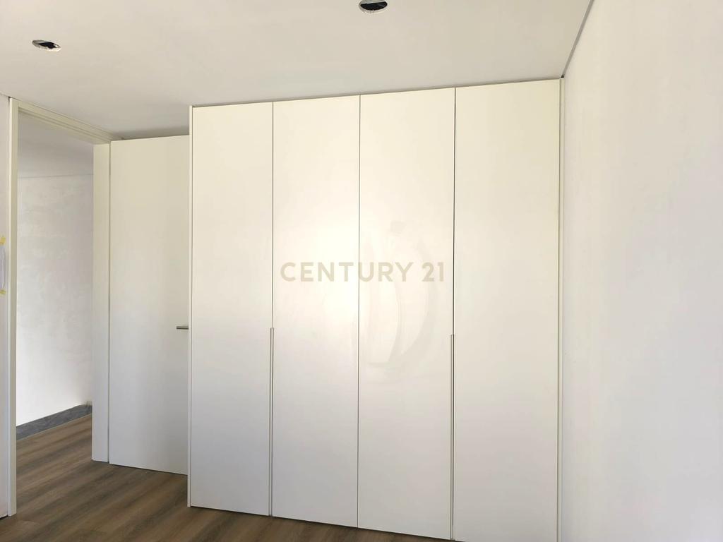 MORADIA CONTEMPORÂNEA T3+1 COM PISCINA NA CHARNECA DA CAPARICA – A 5 MINUTOS DA PRAIA! - Image 14