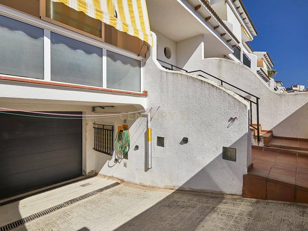 Apartamento T3 em Localização Privilegiada em Lisboa - Image 39