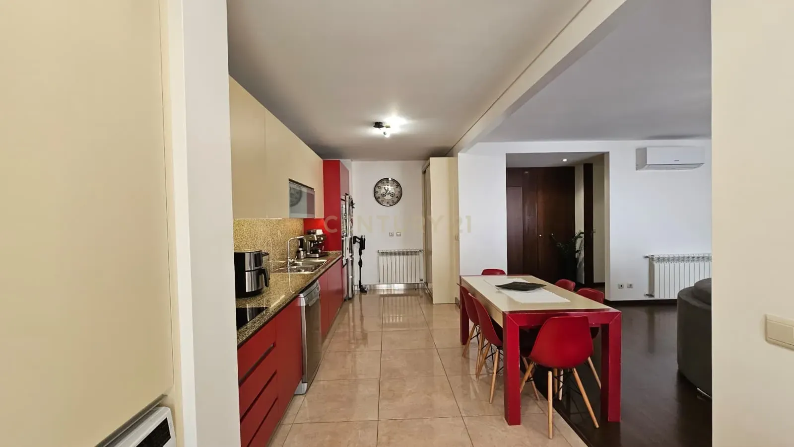 Fotografia 4 de Apartamento T3  no Coração de Penafiel – Conforto e Centralidade
