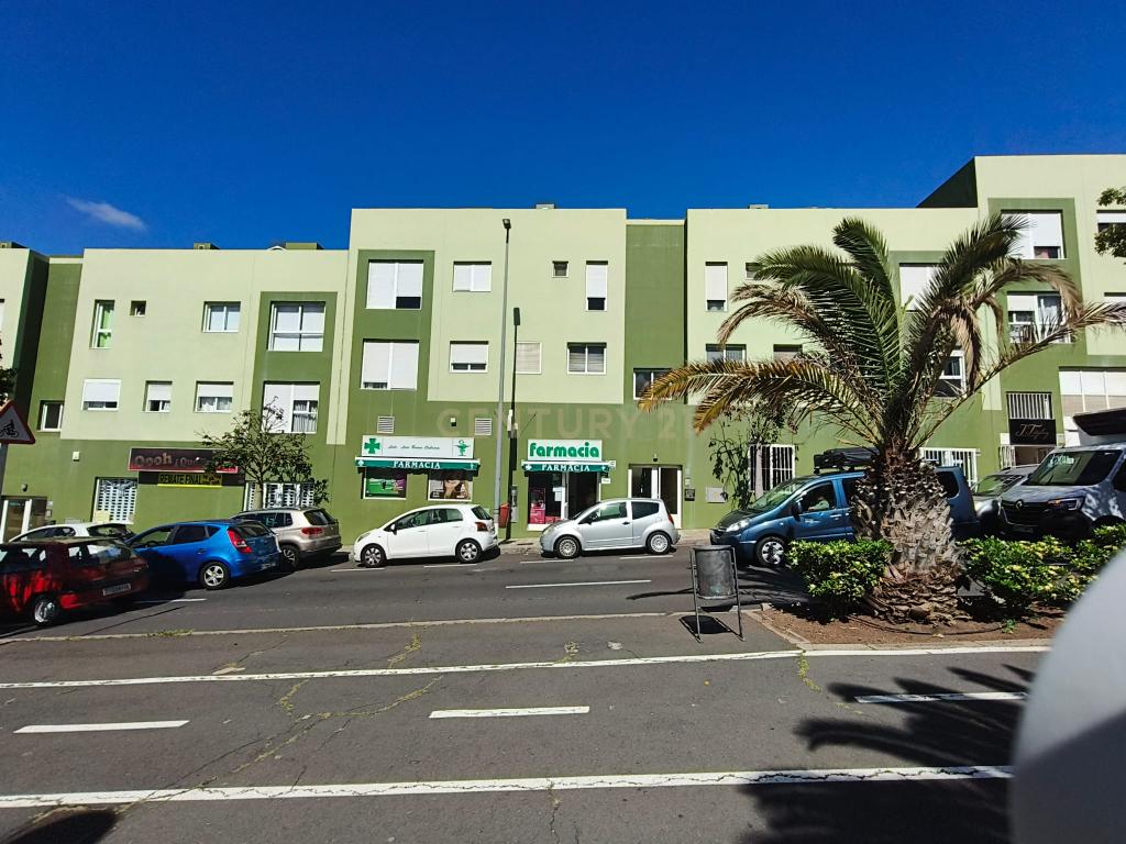 Luxuosa Moradia T4 em Santa Cruz de Tenerife  - Image 1