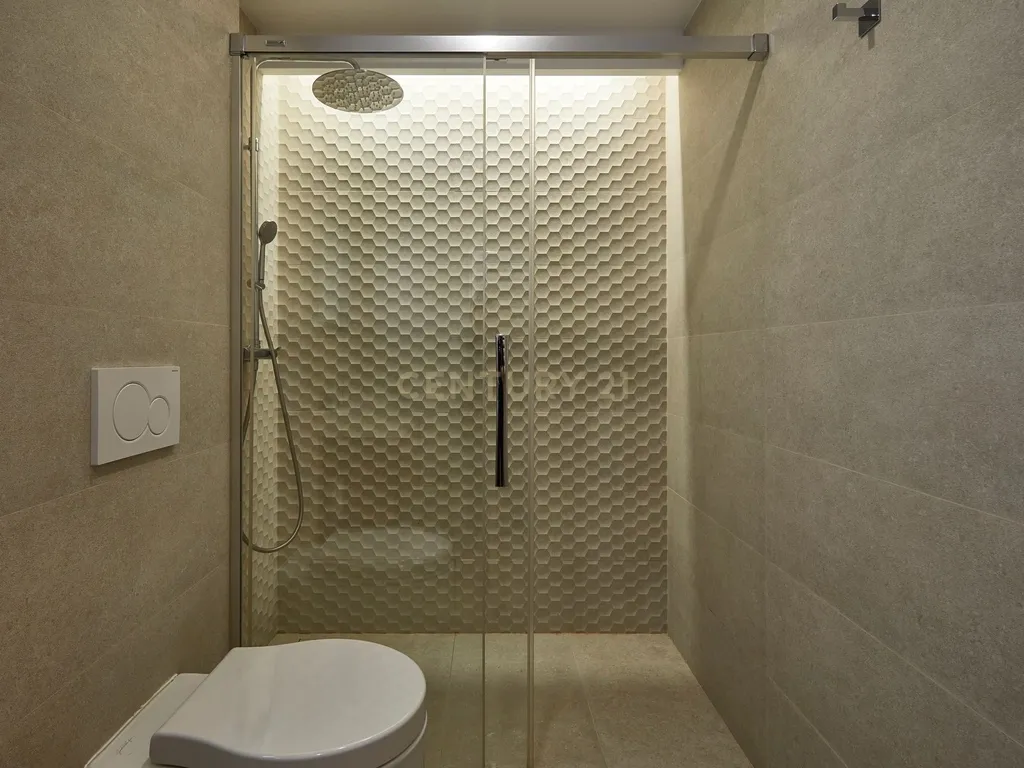 Casa Espetacular no Centro de Tiana - Image 35