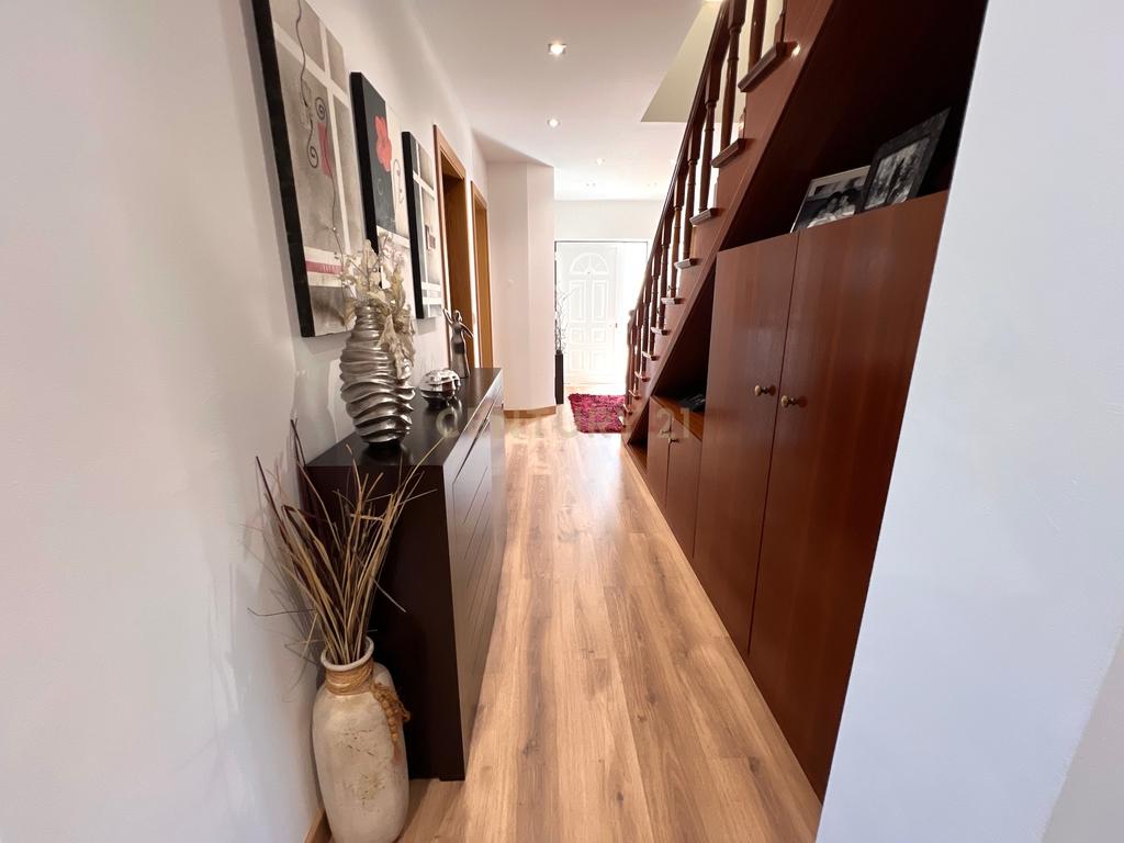 Apartamento T5 na Encosta do Sol em Caldas da Rainha, Luminosidade, espaço e conforto - Image 20