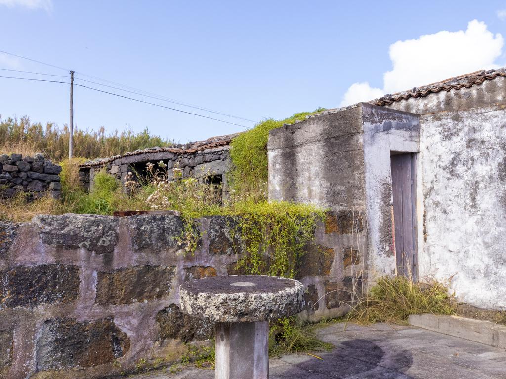Casa para Recuperação em São Mateus, Santa Cruz da Graciosa - Image 9