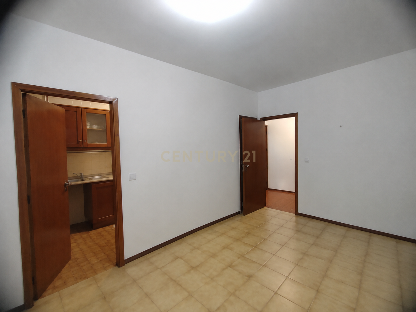 Fotografia 3 de Venda | Apartamento T1 com Garagem em Coimbra, Eiras e São Paulo de Frades