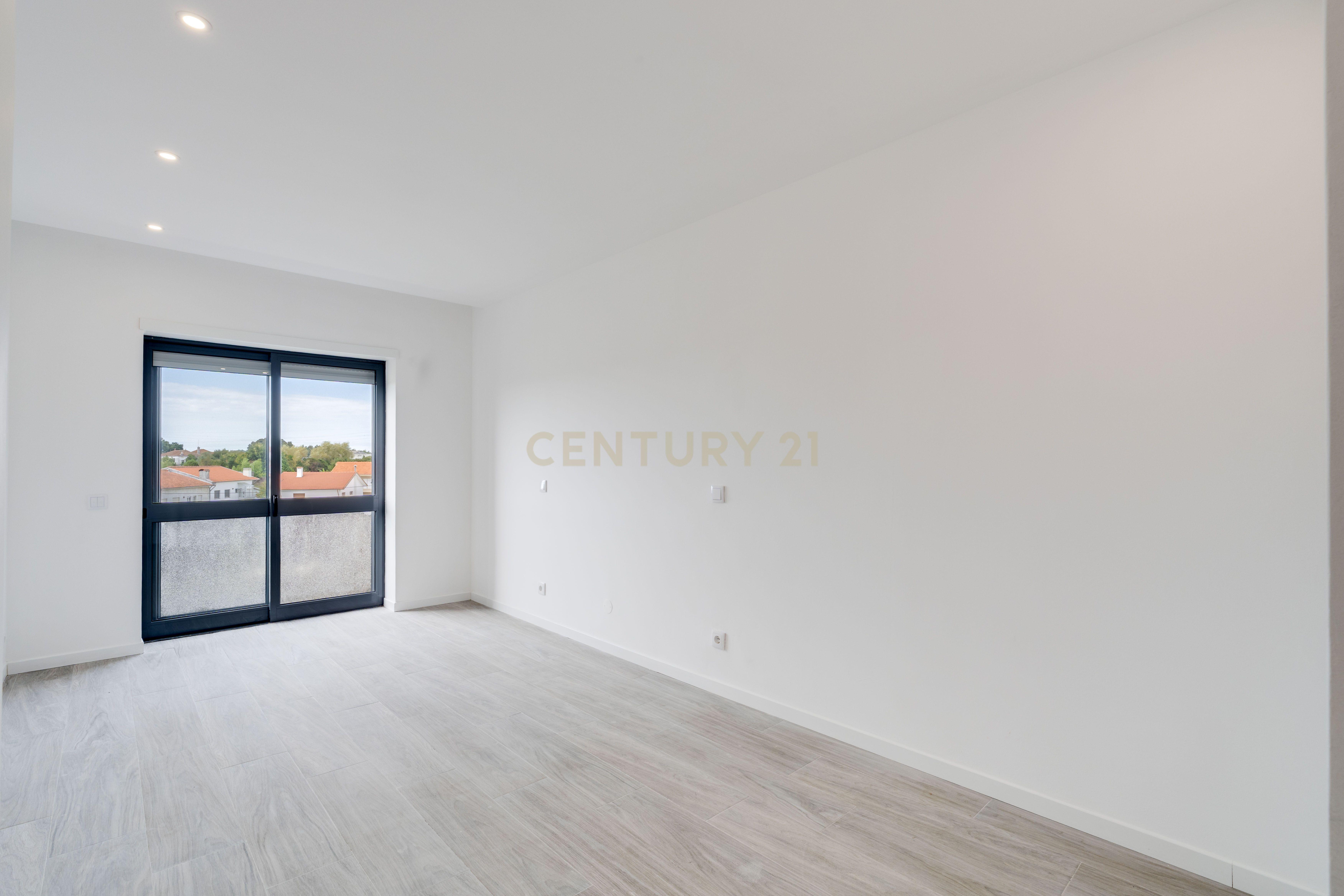 Apartamento T3 à venda em São Paio de Oleiros, Santa Maria da Feira — foto 19