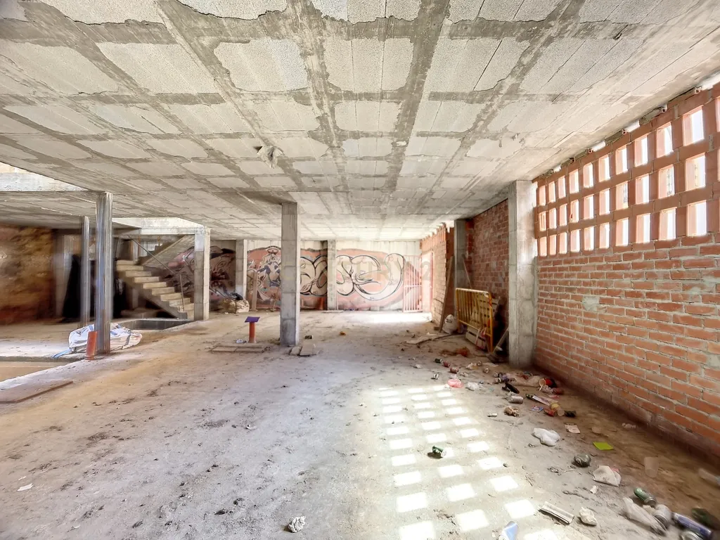 undefined - Image 15