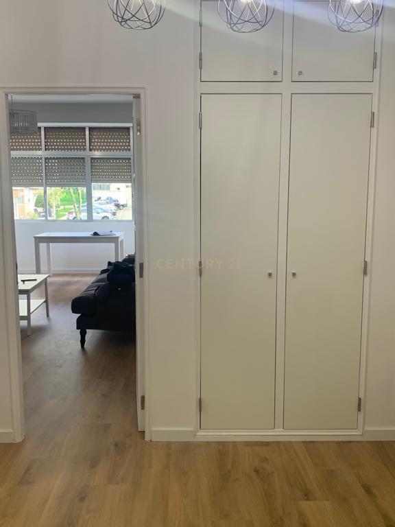 Apartamento para Investimento Metro de Alfornelos - Image 12