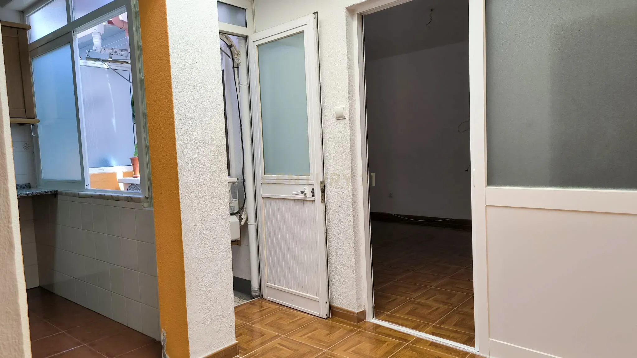 Apartamento T1 no Centro da Amadora - Image 5