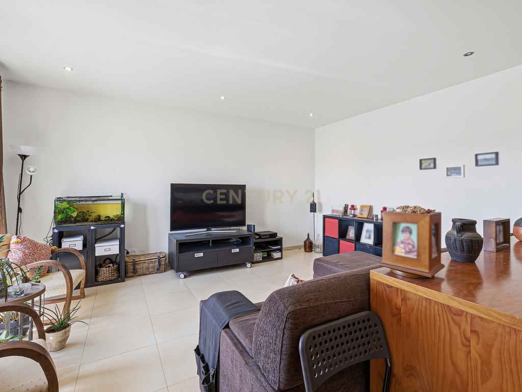 Apartamento T3 Duplex Samouco | Box para 2 Viaturas | Elevador - Image 31