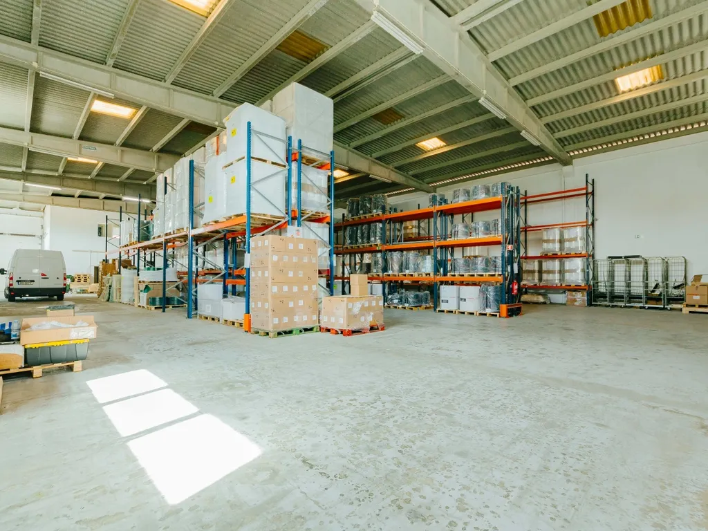 Armazém na Urbanização industrial Quinta dos Machados, Moita - Image 12