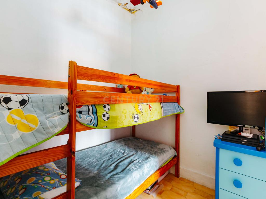 Apartamento T2 no centro Histórico Alcochete  - Image 31