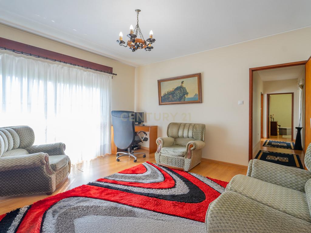 Moradia T4, com jardim e terraço, em Anadia  - Image 23