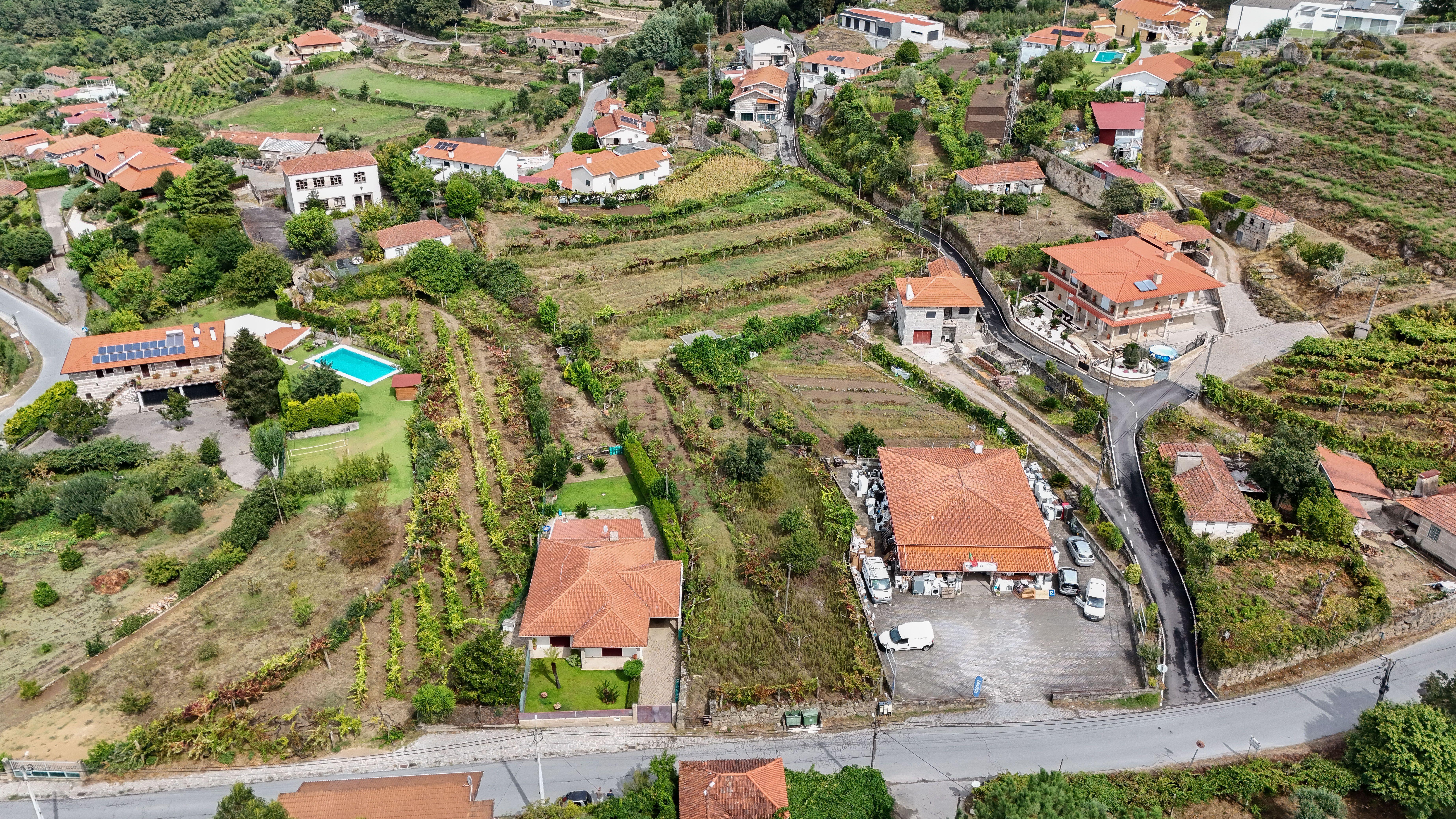 Fotografia 11 de Terreno com cerca de 5.000 m² para Venda