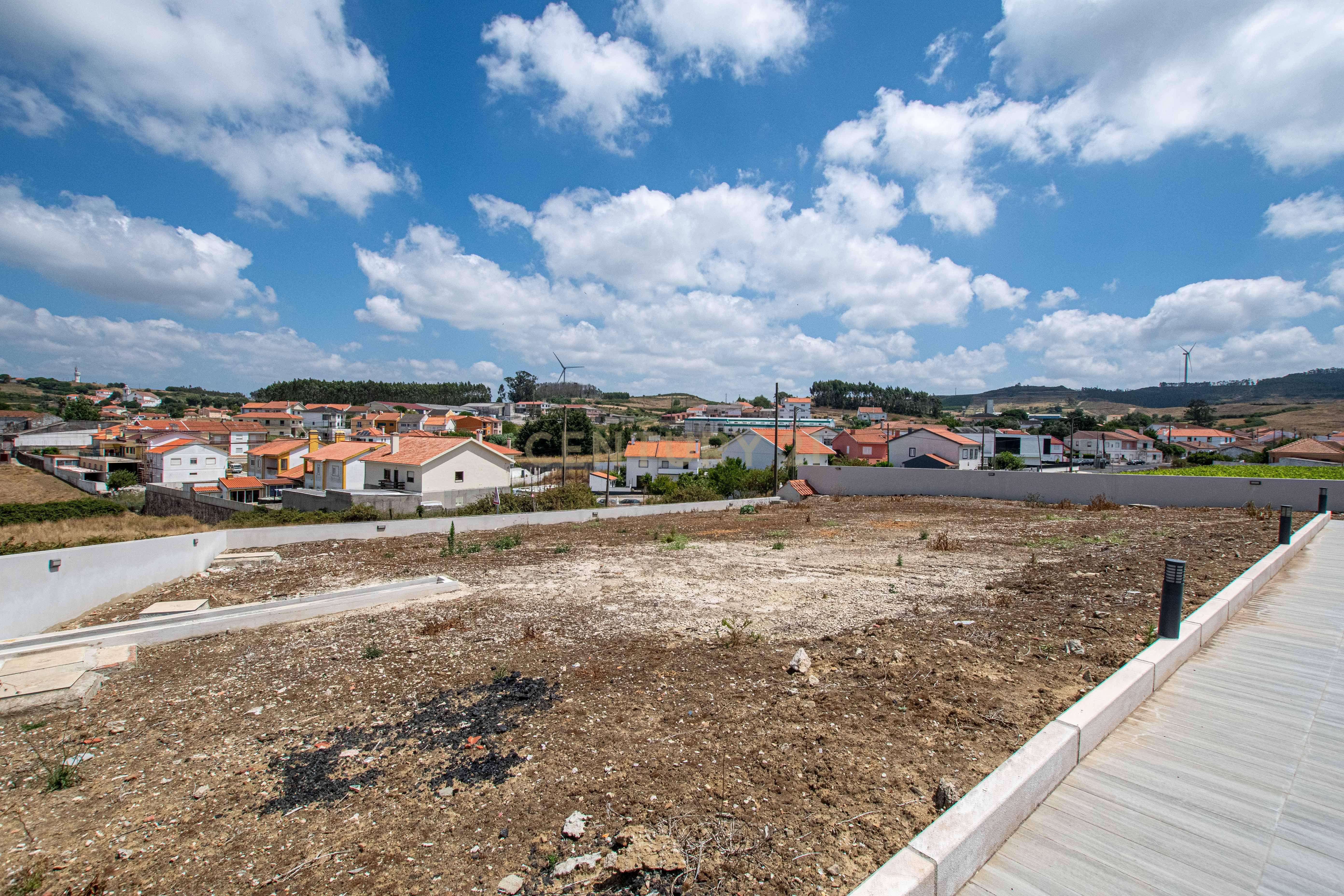 Fotografia 11 de Quinta Contemporânea T5 | Piscina Coberta | 8.280 m² de Terreno | Sobral de Monte Agraço