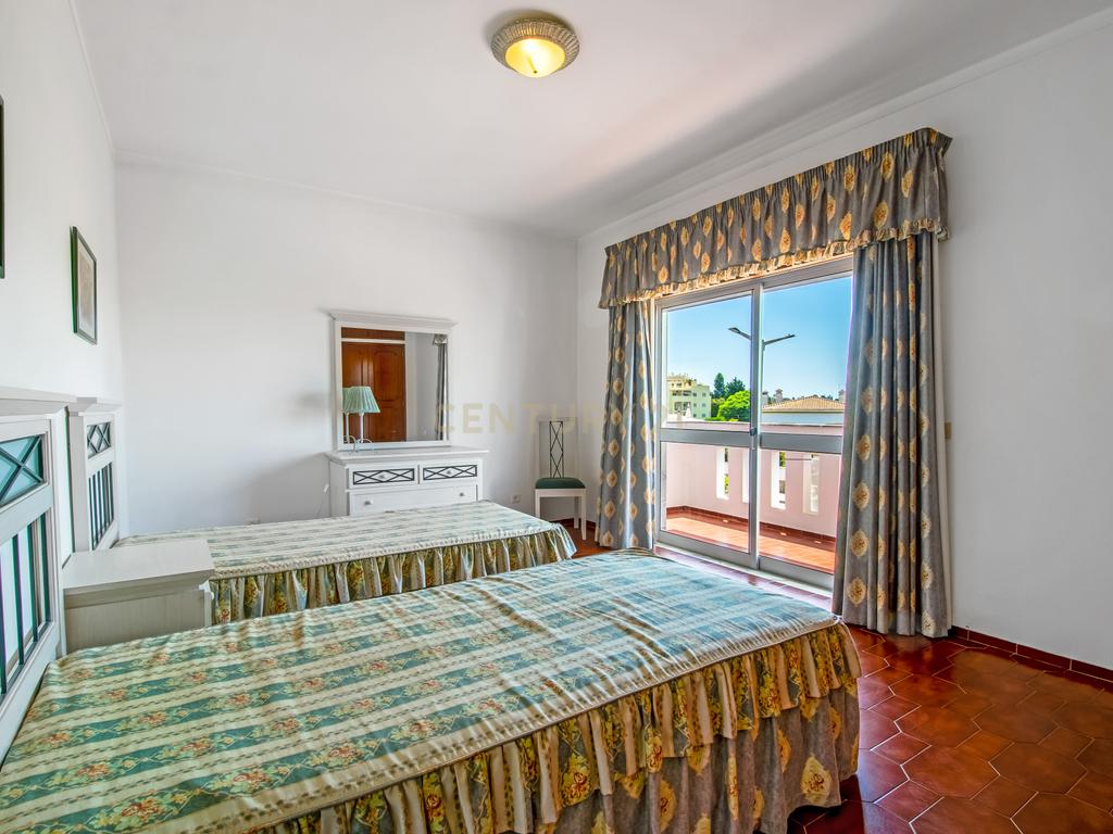 Apartamento T2 em Alvor a 5m da praia três irmãos - Image 18