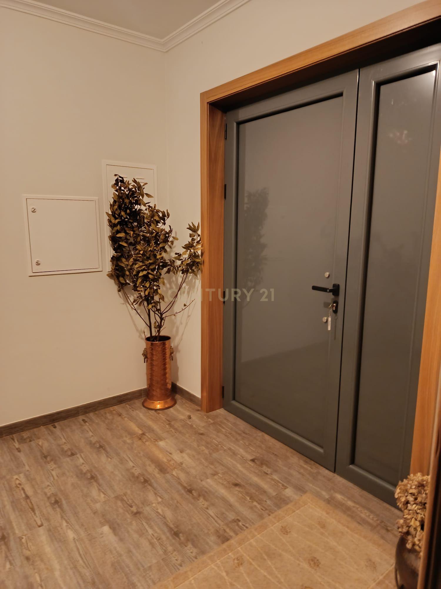 Luxuosa Moradia Renovada em Bragança, 2 Quartos e 3 WC - View 6