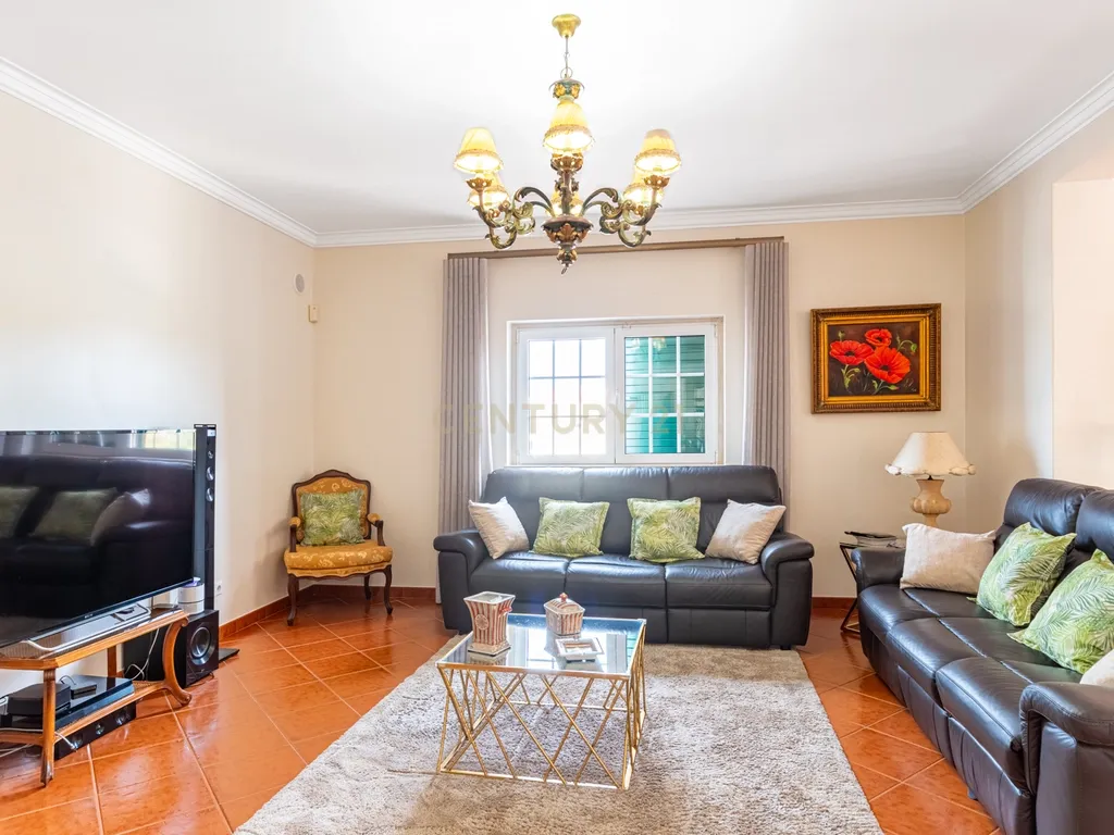 MORADIA T4 - SANTARÉM - Conforto, Elegância e Funcionalidade - Image 31