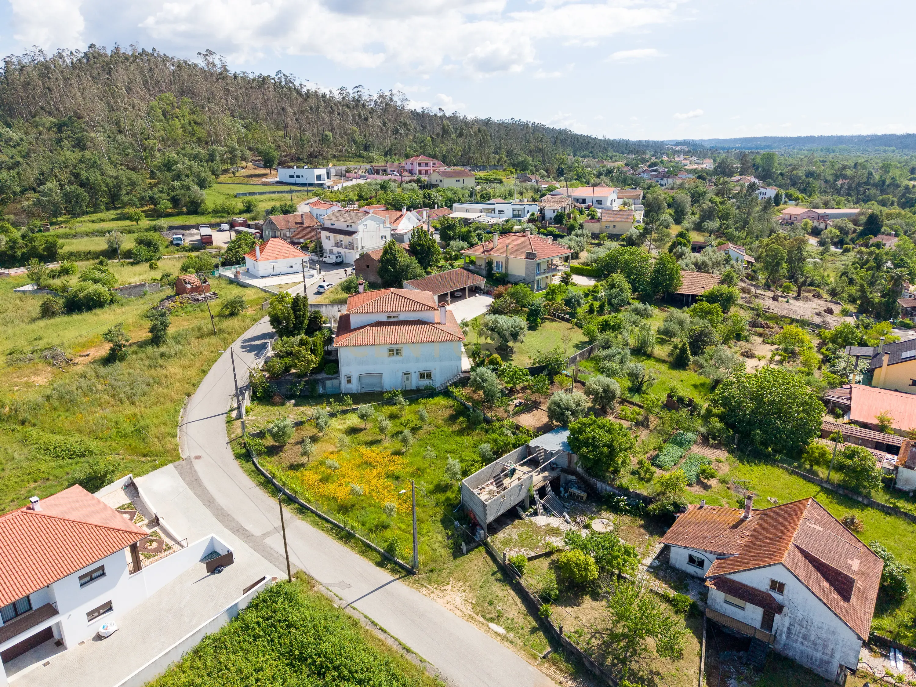 Fotografia 11 de Excelente Terreno com Projecto Habitacional em Desenvolvimento
