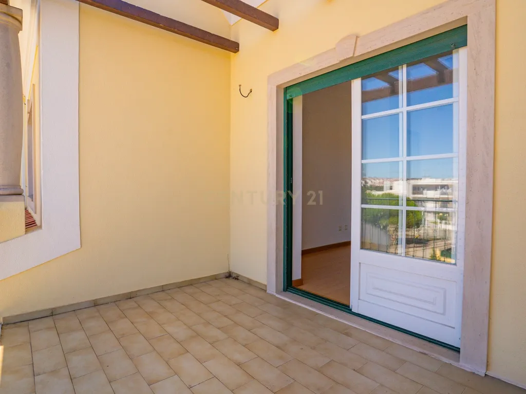Moradia T4 na Urbanização Quinta do Pinheiro Manso – Caldas da Rainha - Image 27