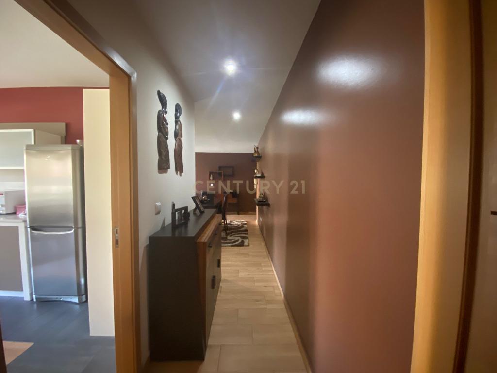 Apartamento T2 em Paredes, Porto - Image 3