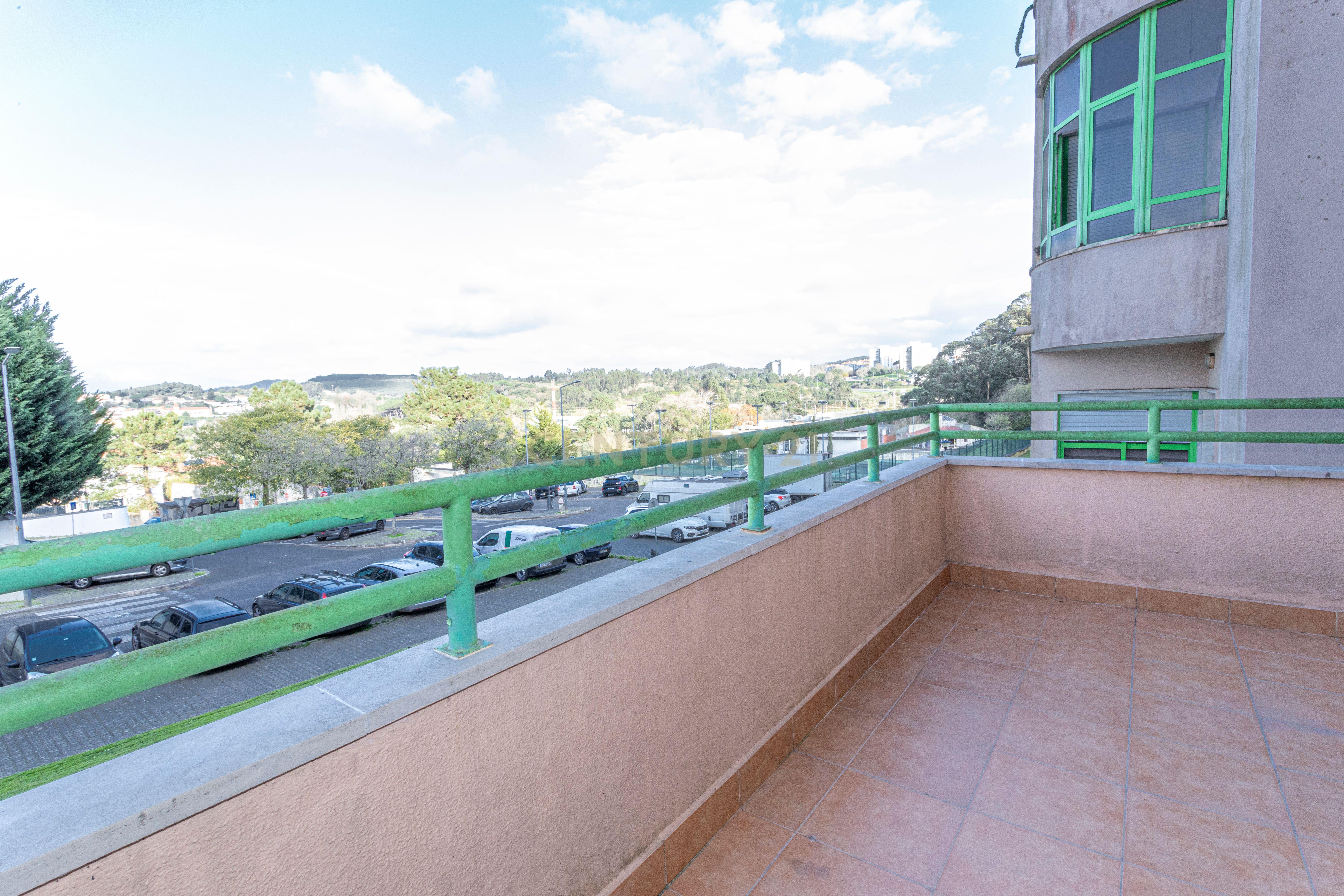 Apartamento T2+1 – Como Novo – Rinchoa, Rio de Mouro - Image 17