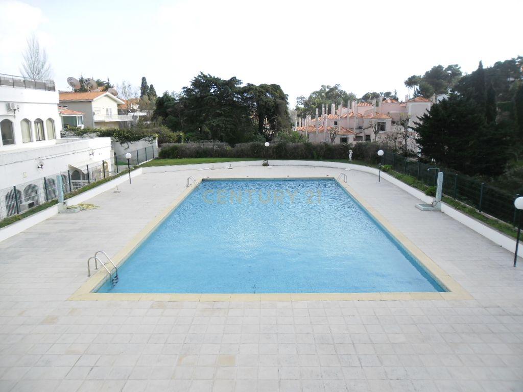Apartamento T3 Renovado para Arrendamento no Edifício Navegador – Cascais - Image 22