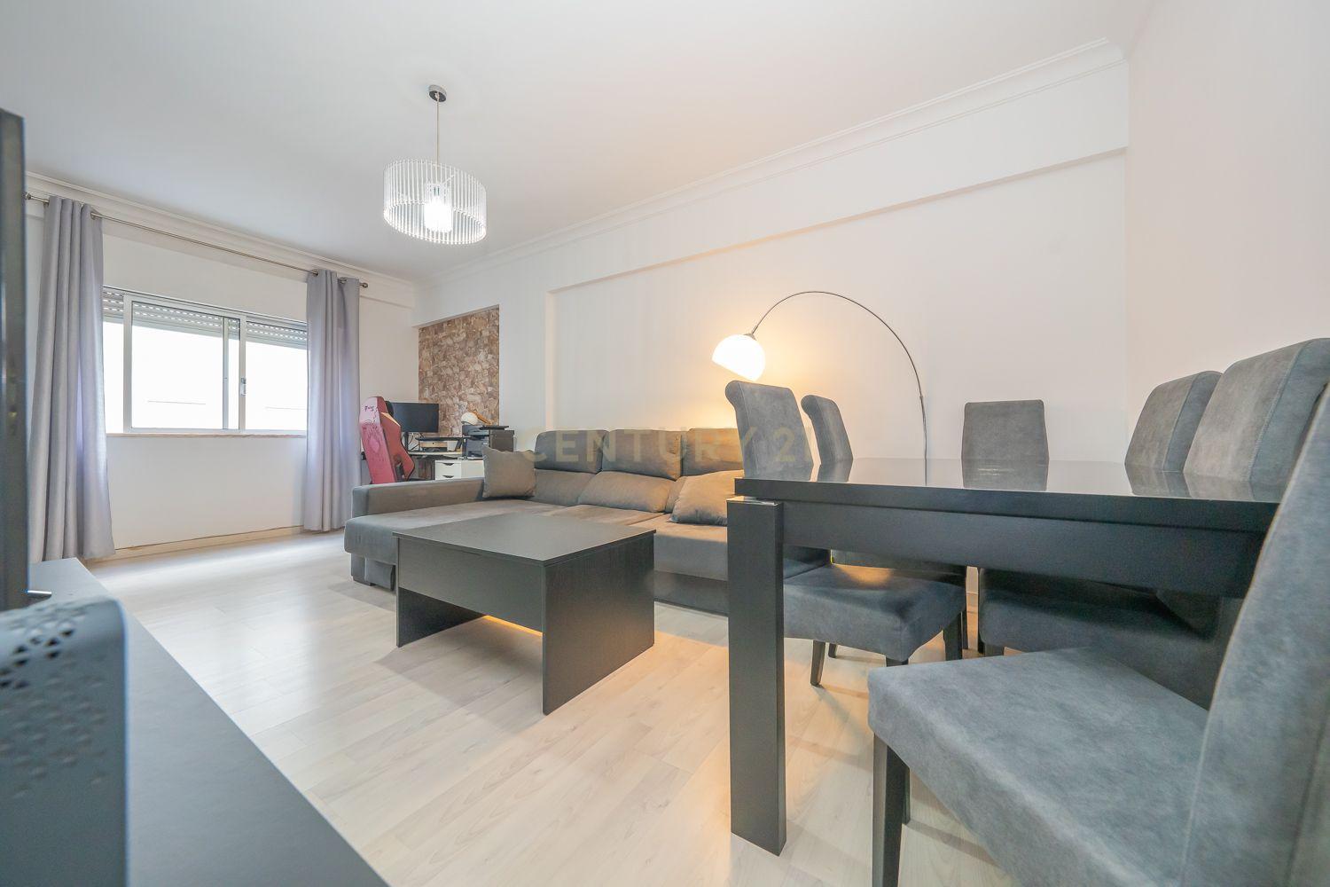 Fotografia 6 de Apartamento T2 nas Amoreiras/Bairro do Liceu, em Setúbal