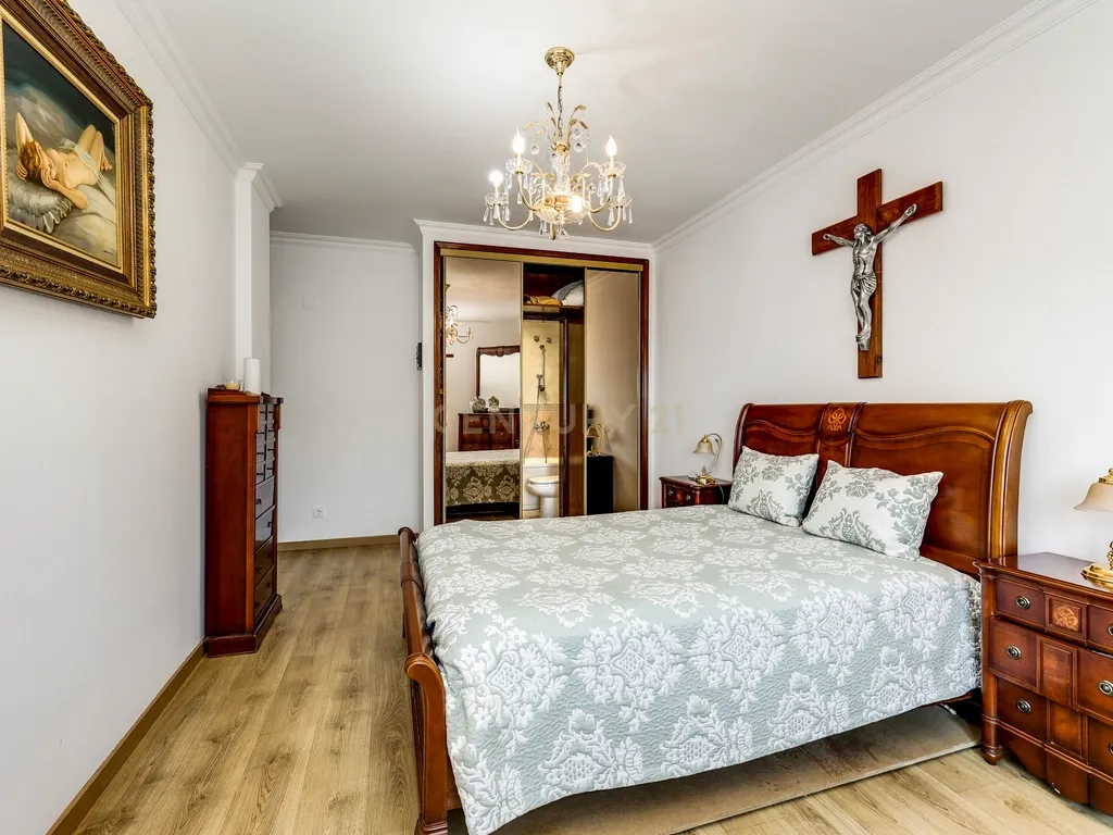 T3 na Amadora – Conforto, Espaço e Excelente Localização! - Image 7