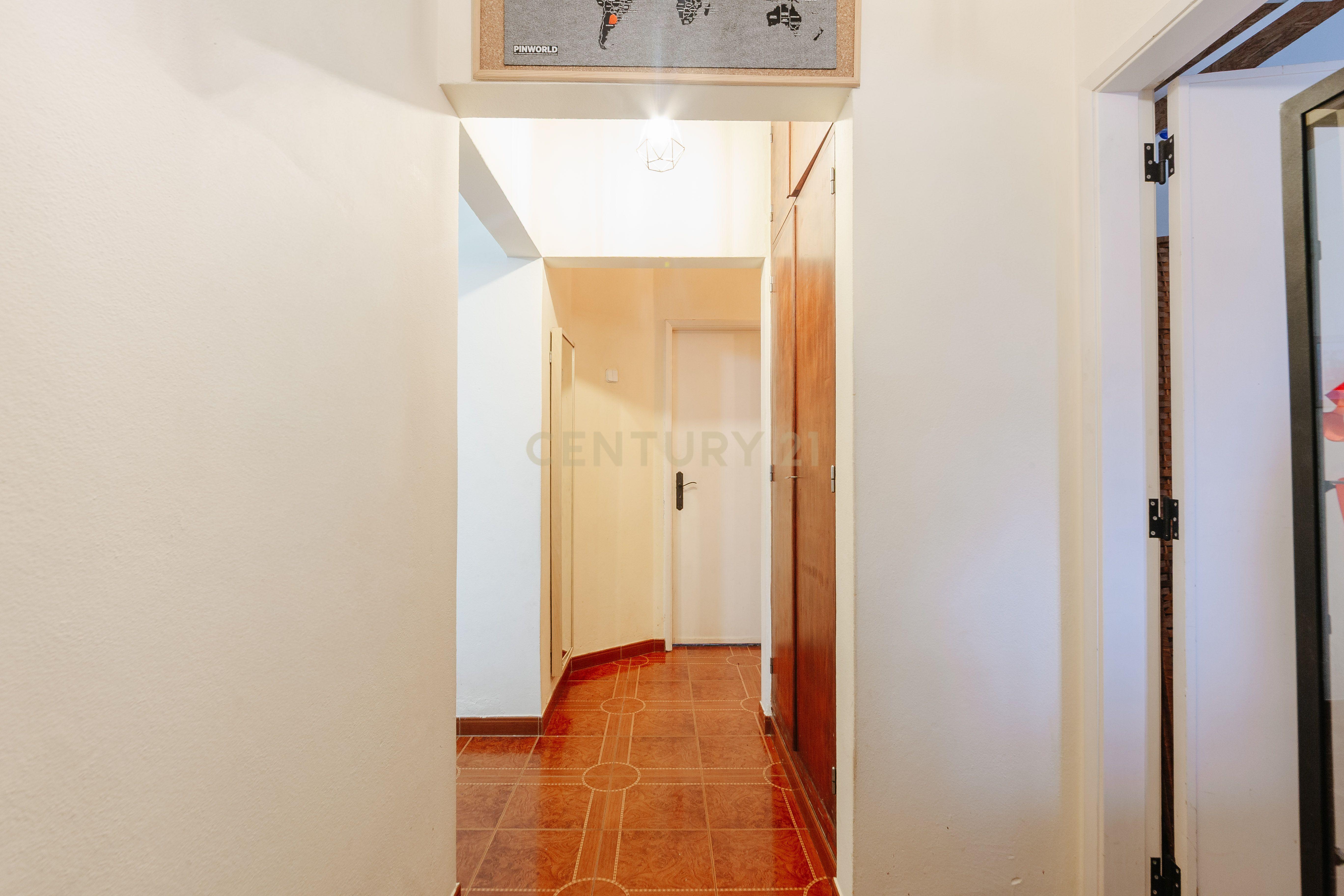 Fotografia 2 de Moradia T3 com 600m² de Terreno | Excelente Potencial para Habitação ou Investimento