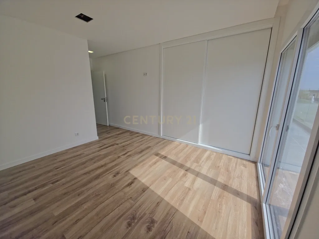 Moradia Nova T4 - Lourinhã - Image 27