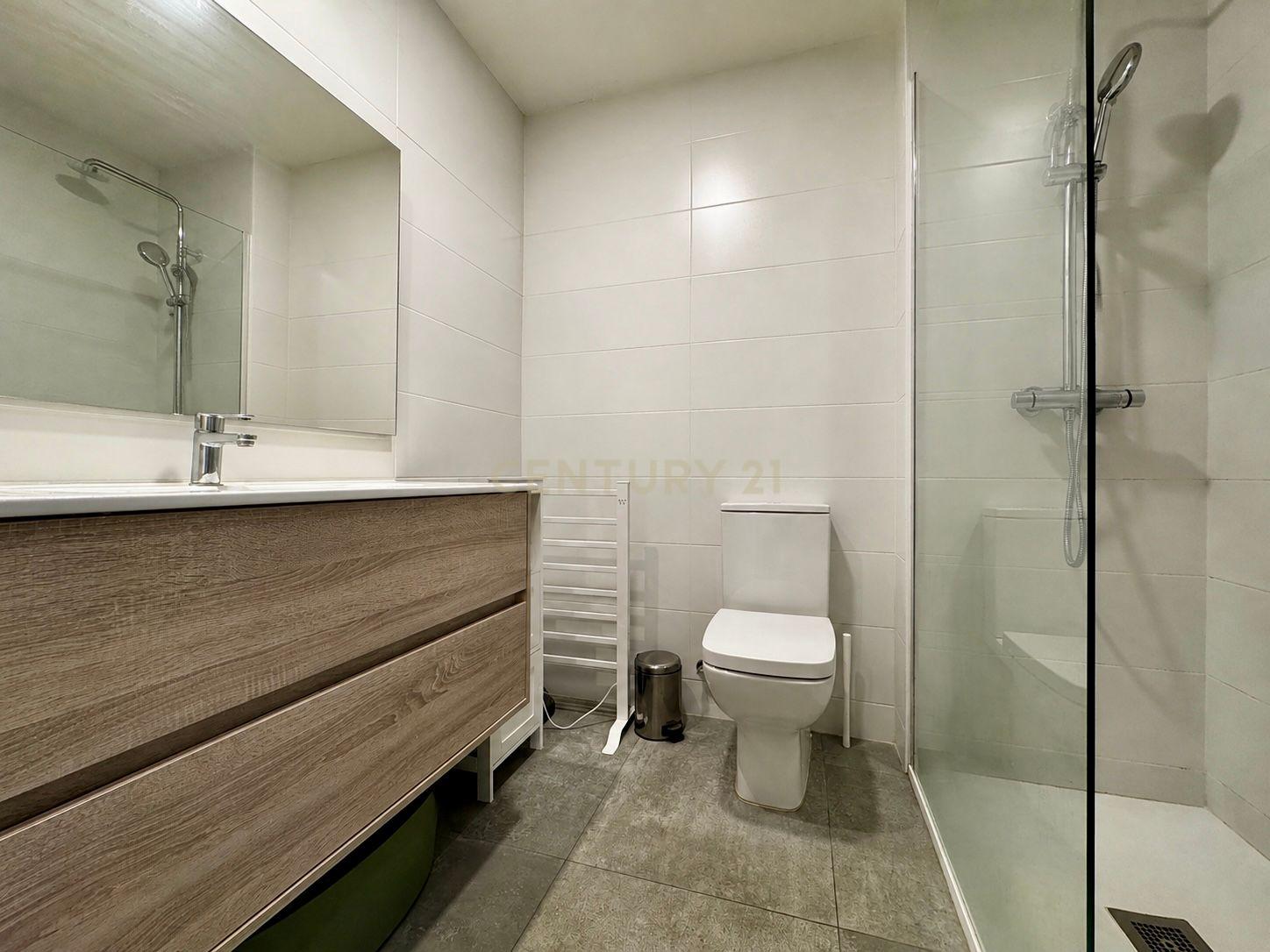 Fotografia 9 de Apartamento T2 Como Novo | Terraço e Jardim | Garagem Fechada | Gião, Vila do Conde