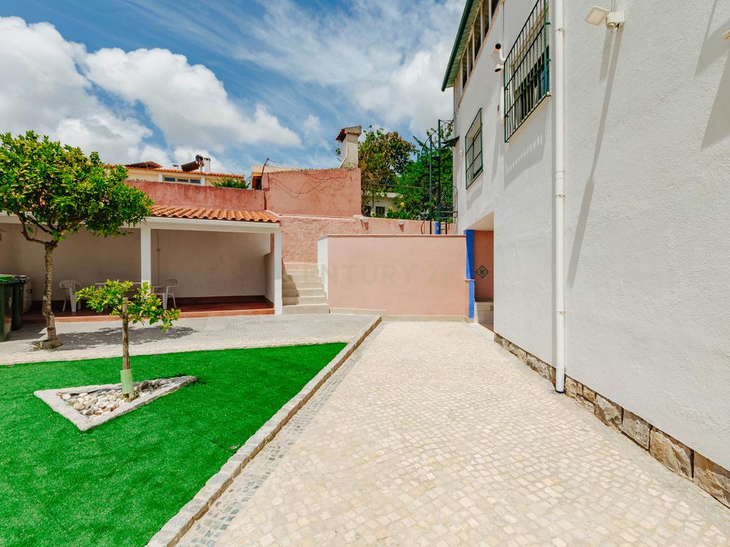 Moradia T1+1 nos Olivais Sul  - Image 3