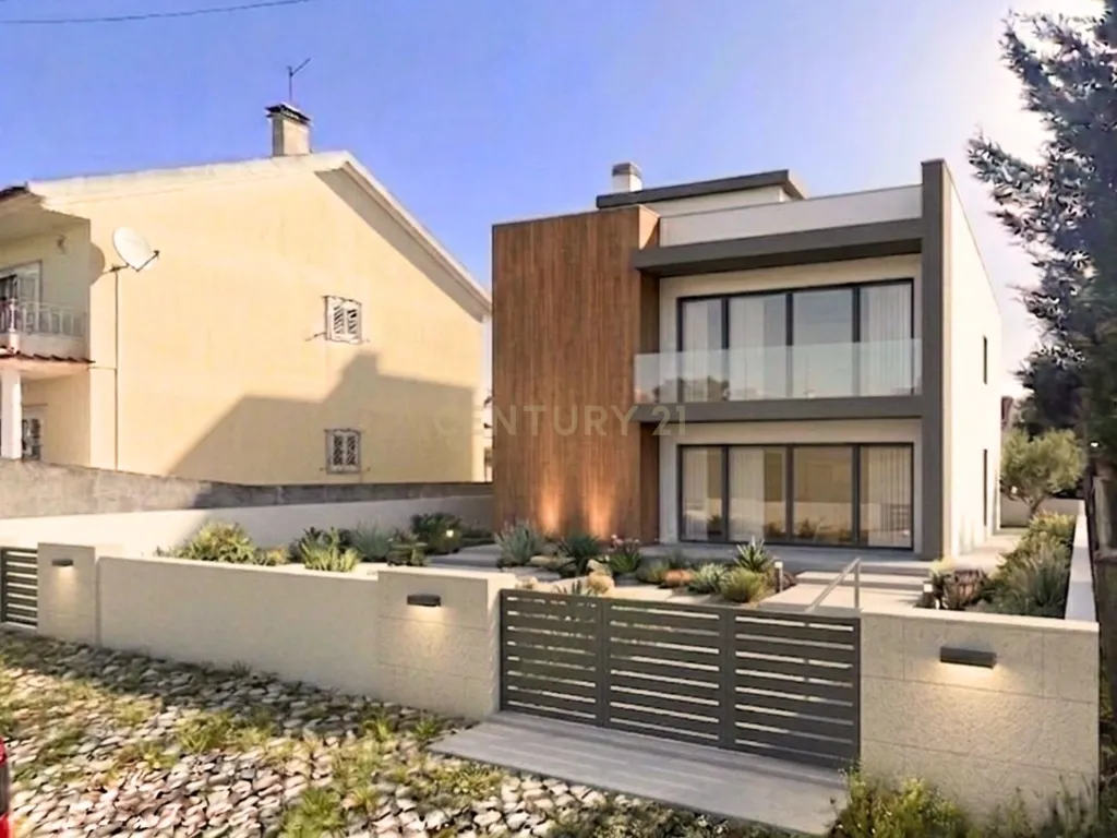 Terreno em S. João dos Montes com Projeto construção de moradia - Image 2