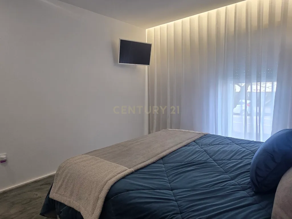Luxuosa Apartamento Localizado T3 Fão Condomínio Fechado - Image 9
