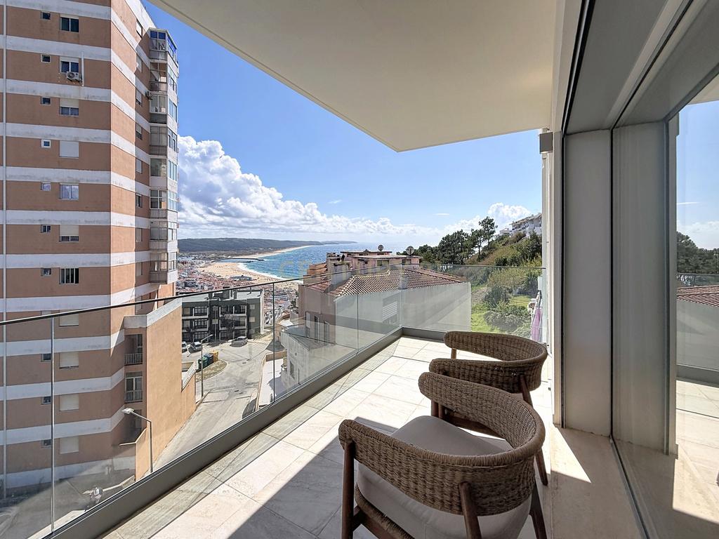 Apartamento Novo com Terraço e Piscina Privativa em Nazaré - Image 40